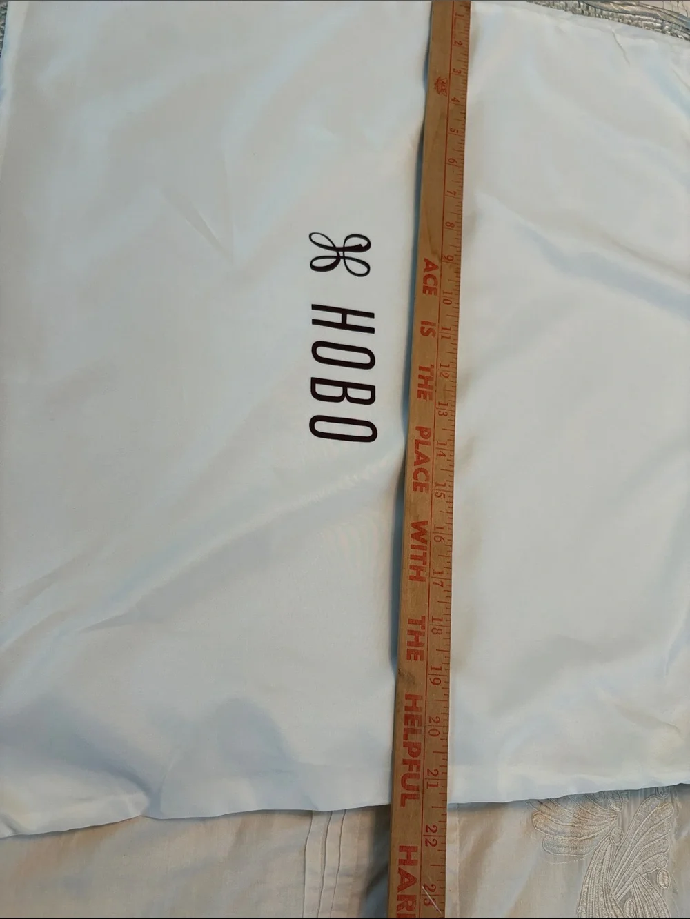 HOBO Cream Drawstring Logo Dust Bag